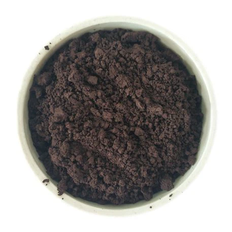 Keraamilised tindi pigmendid tumepruunid